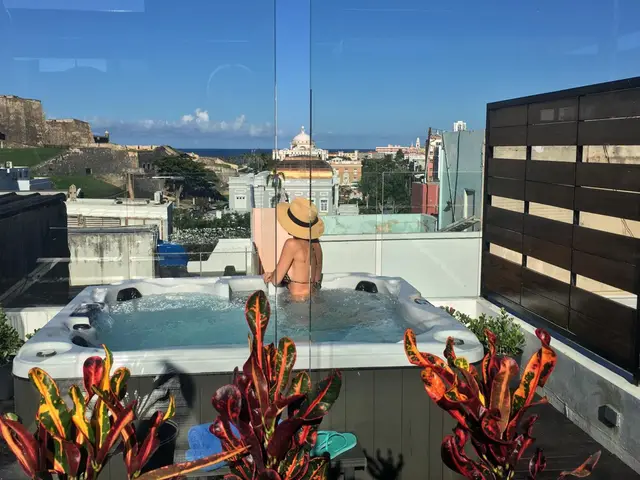 352 Boutique Guest House