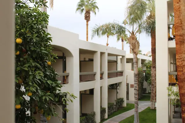 Palm Mountain Resort & Spa