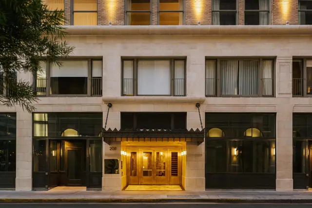 Reside Craftsman Los Angeles, a Wyndham Residence