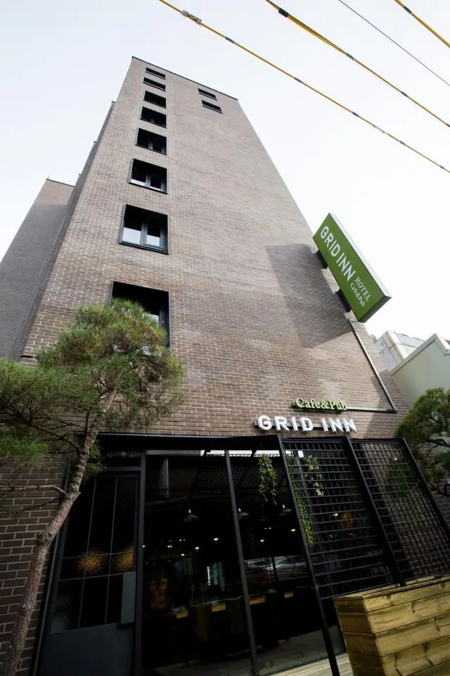 Grid Inn Hotel